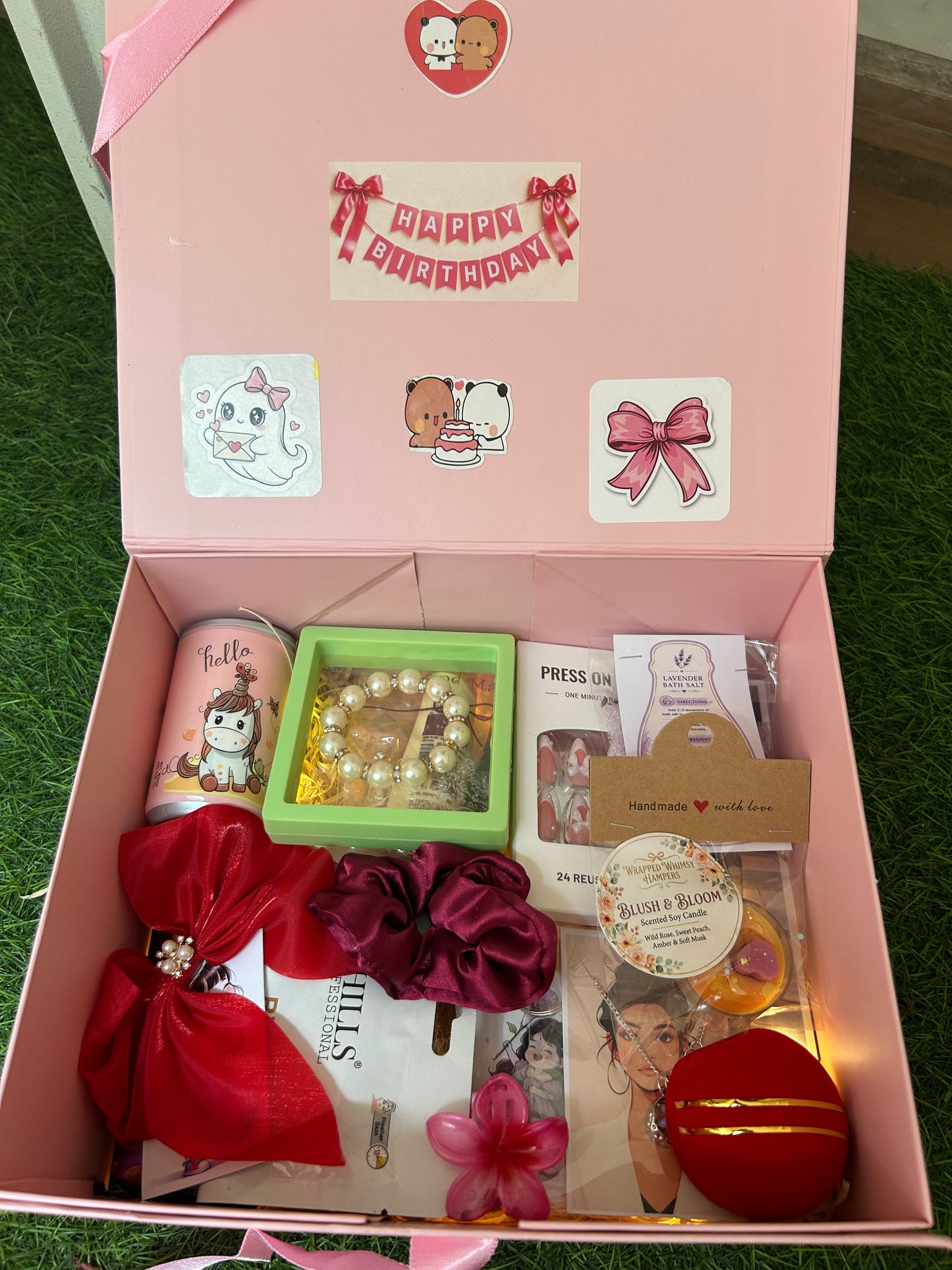 Pink women girls 18 products Gift hampers for Birthday