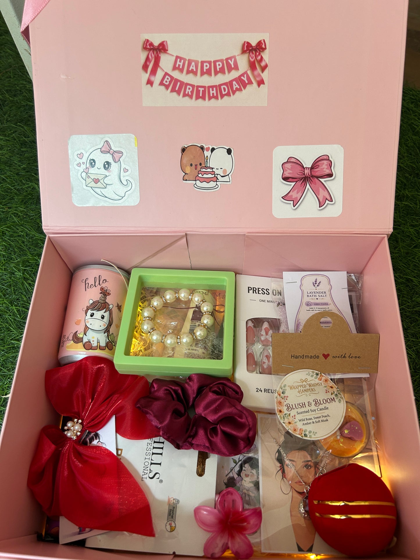 Pink women girls 18 products Gift hampers for Birthday
