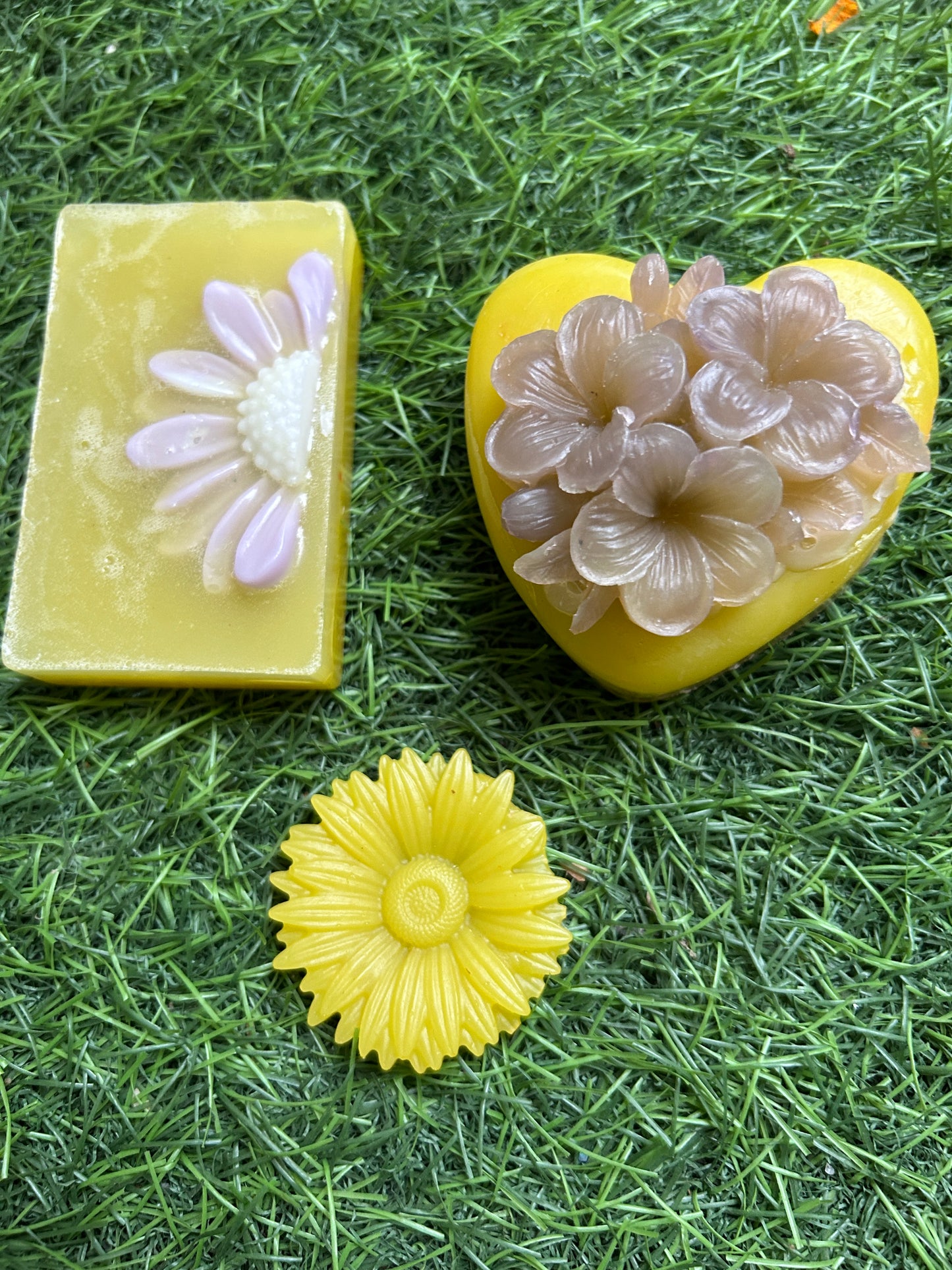 Handmade Yellow Floral Soap Set | Heart & Flower Shape Glycerin Soaps for Bath, Gifting & Decor