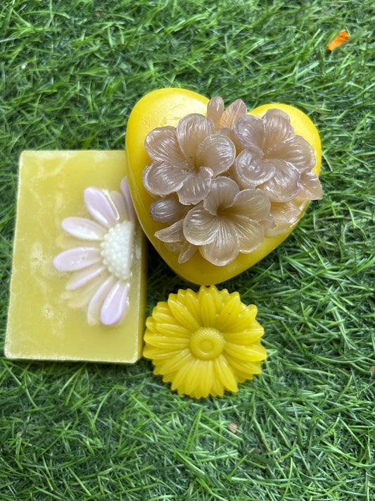 Handmade Yellow Floral Soap Set | Heart & Flower Shape Glycerin Soaps for Bath, Gifting & Decor